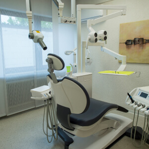 Zahnarztpraxis-Dr.Bitzer